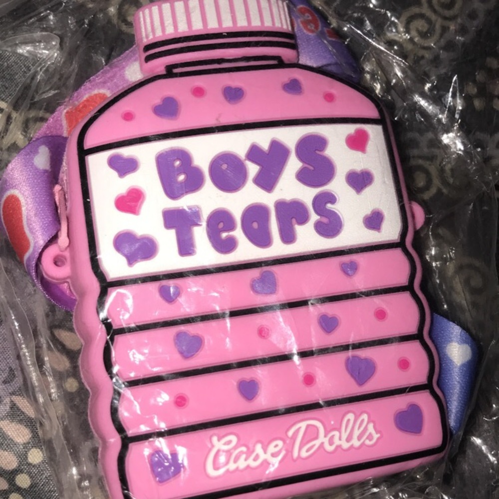 Mini Purse Boys Tears!!